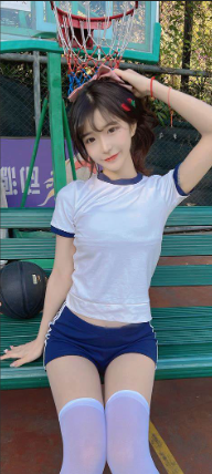 中甲联赛激战正酣：冲超保级悬念重重